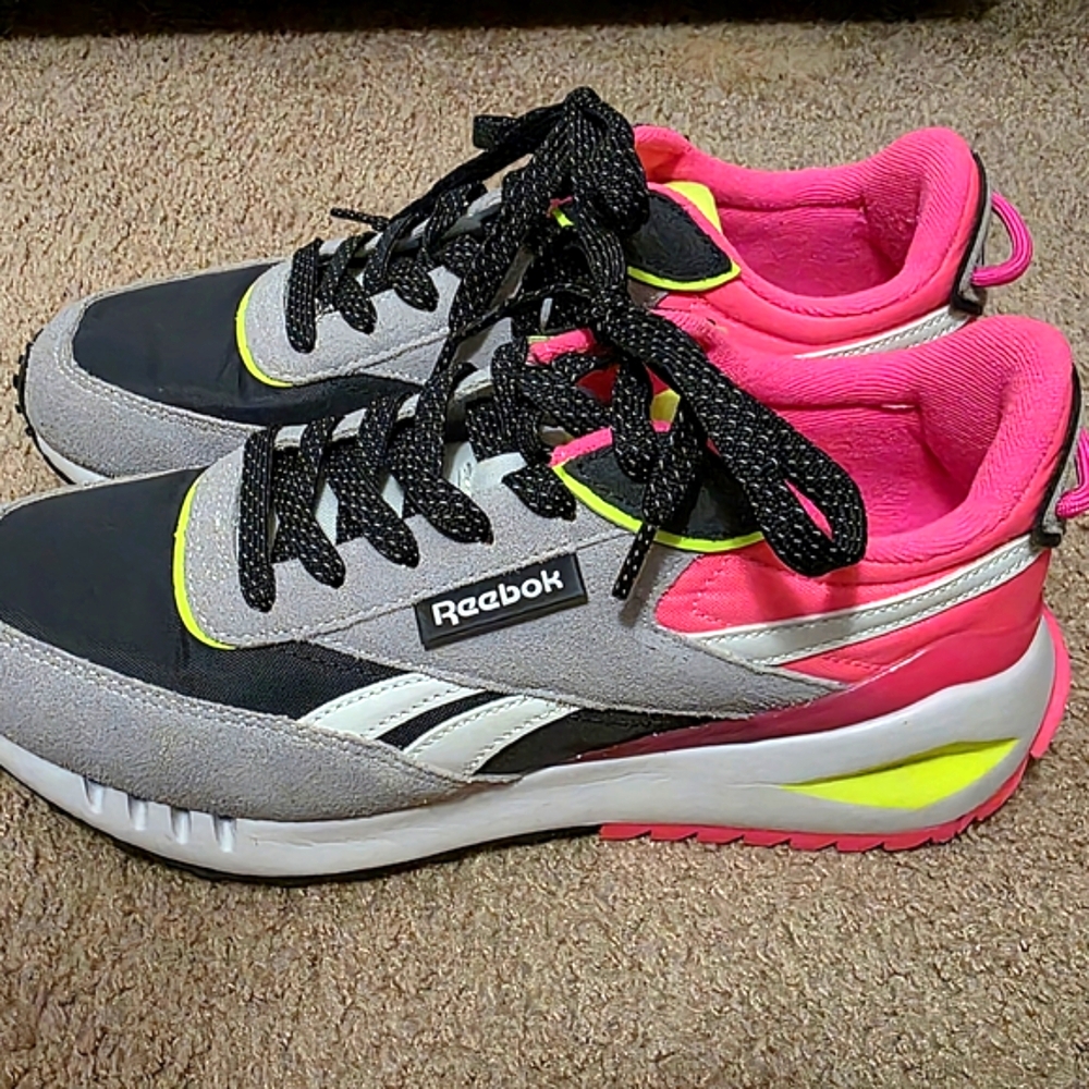 Reebok Pink and Gray Athletic Sneakers with Cushioned Midsole